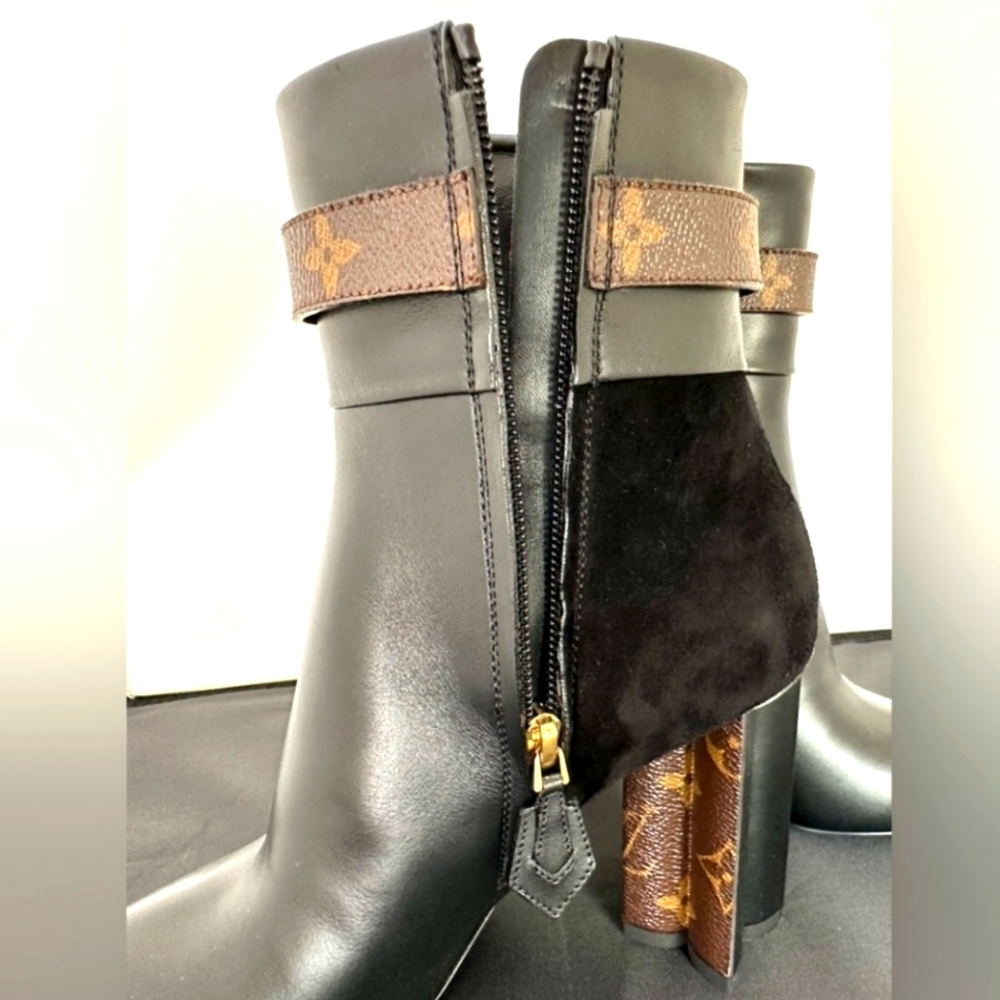 SOLD!NWT Louis Vuitton Silhouette Monogram andBlack Suede Ankle Boots - Picture 3 of 11